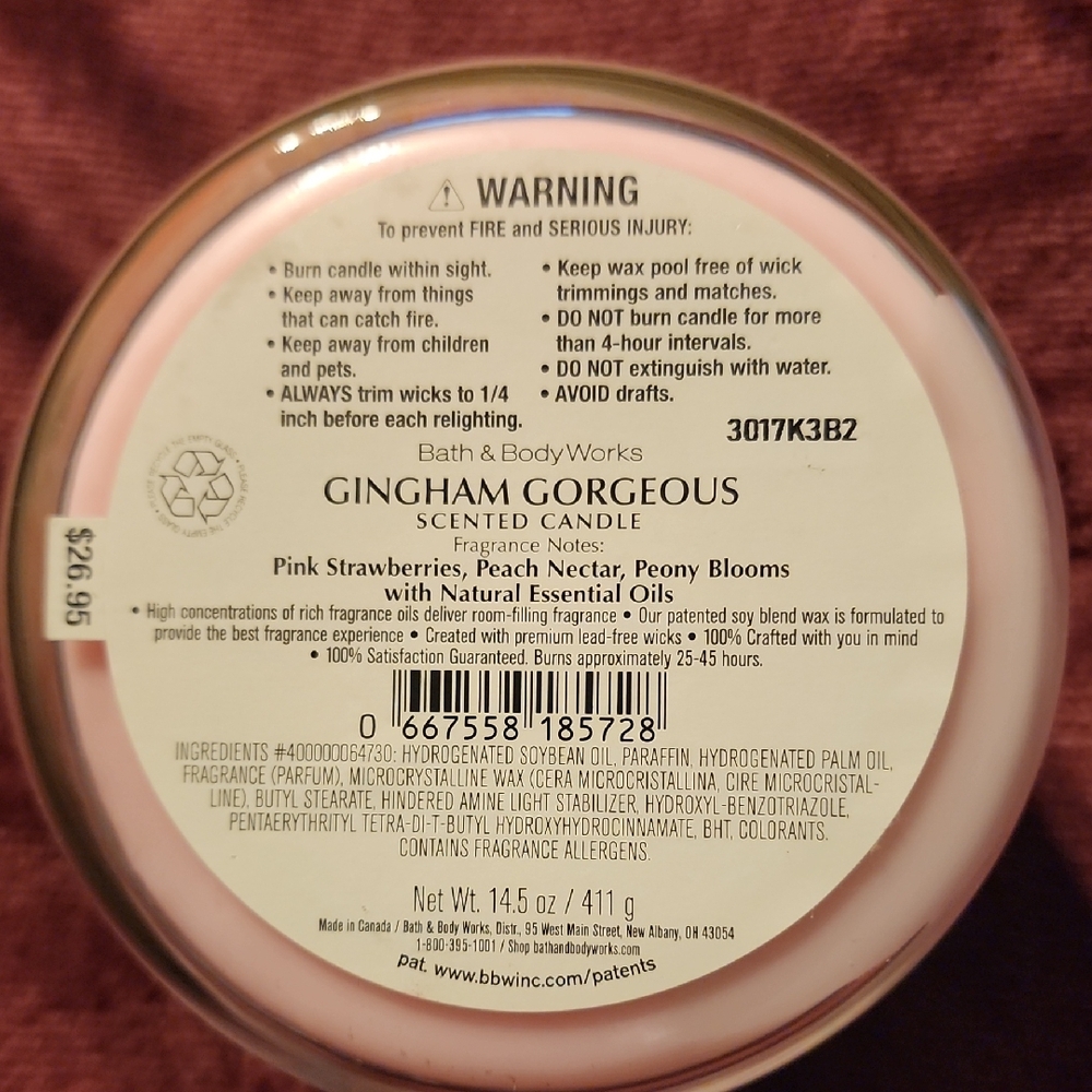 Bath & Body Works Ginghan Gorgeous Candle - Picture 2 of 3